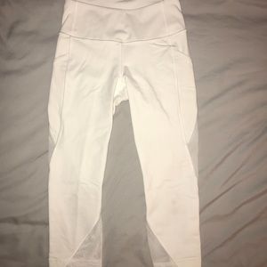 White Crop lululemon leggings!! Never worn!